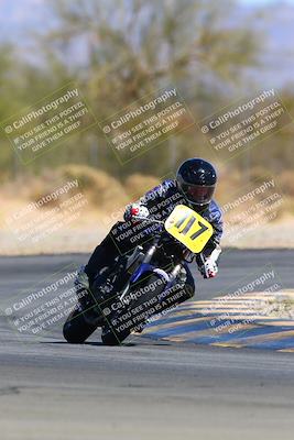 media/Mar-12-2022-SoCal Trackdays (Sat) [[152081554b]]/Turn 2 (1145am)/